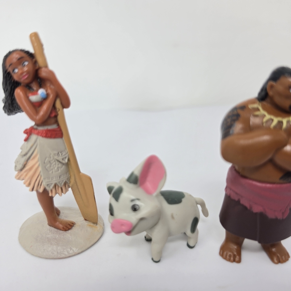 Moana Disney Movie Figures Set of 3 Includes Moana Maui Pua